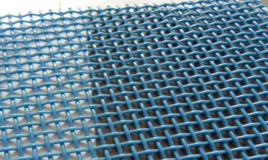 Polyester mesh belts